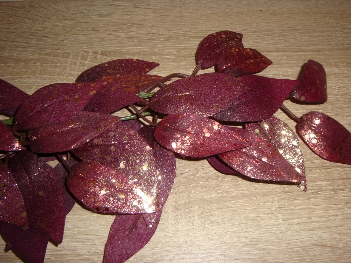 Burgundy  eucalyptus garland 150cm- NEW - Image 1