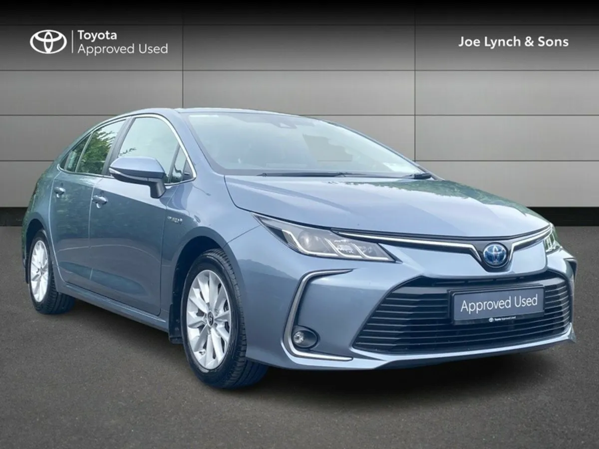 Toyota Corolla HYB LUNA SALOO HYBRID 4DR AUTO - Image 1