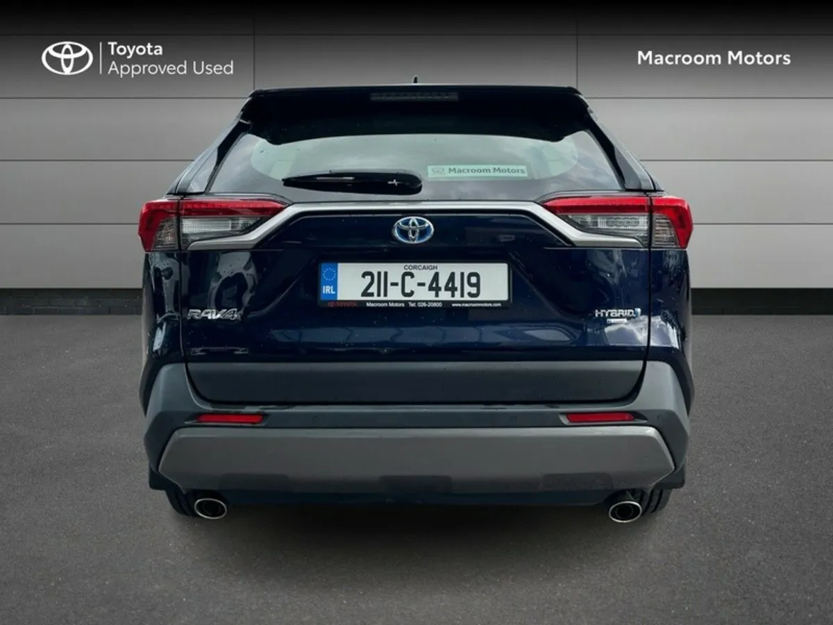 Toyota RAV4 BLACK FRIDAY SALE! RAV4 HYBRID LUNA 4D - Image 4