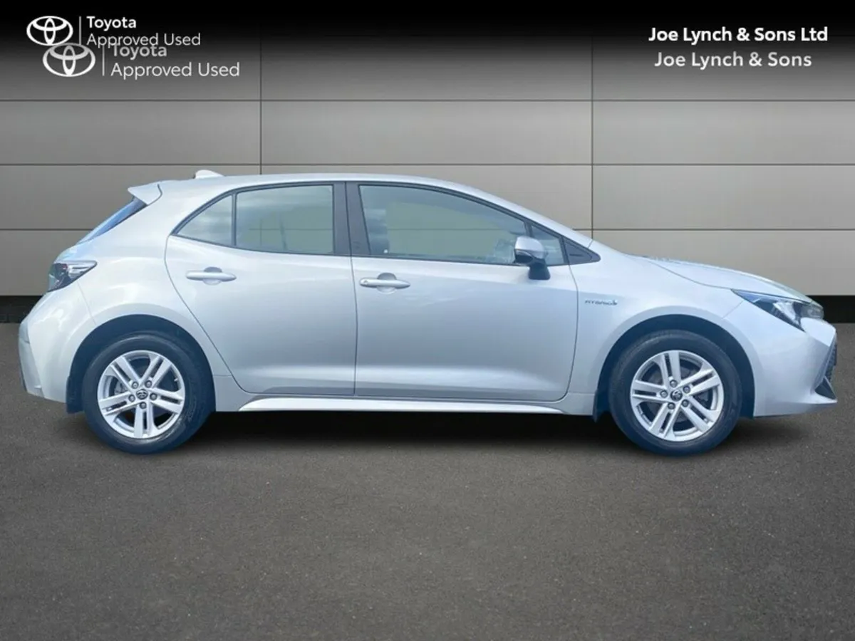 Toyota Corolla COROLLA HYBRID LUNA H/B - Image 3