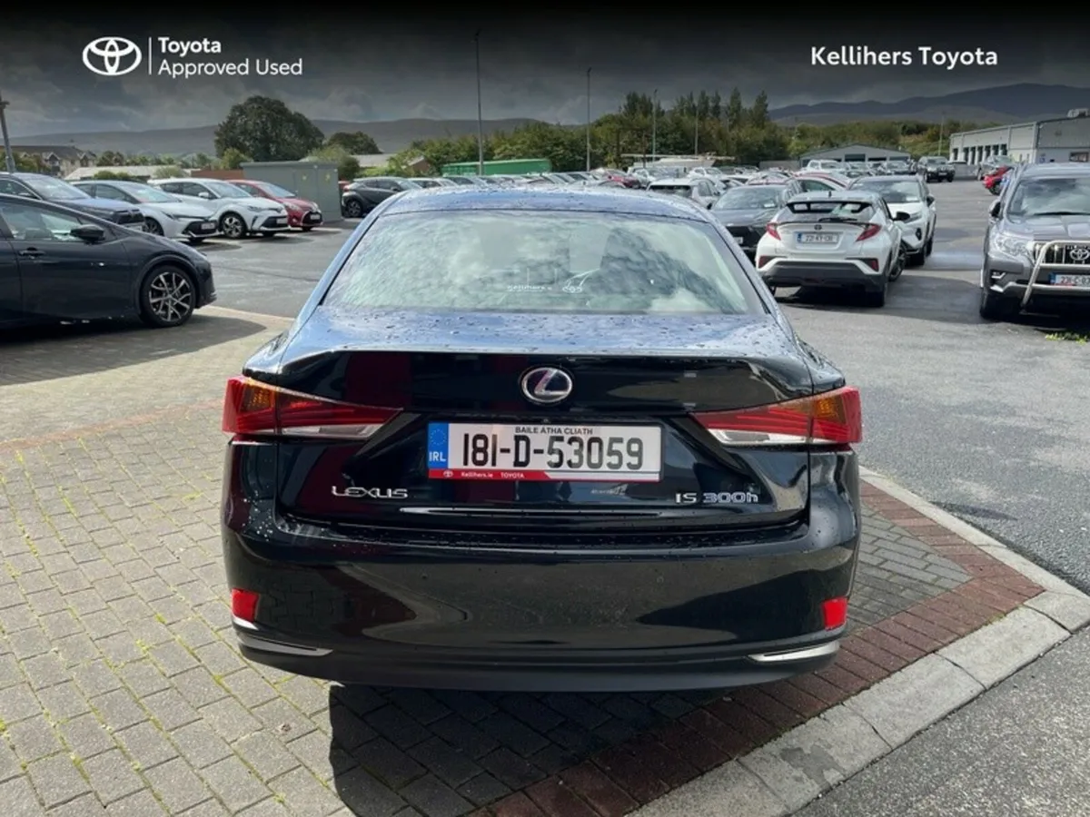 Lexus IS HYBRID ELECTRIC 300H EXECUTIVE - Image 4