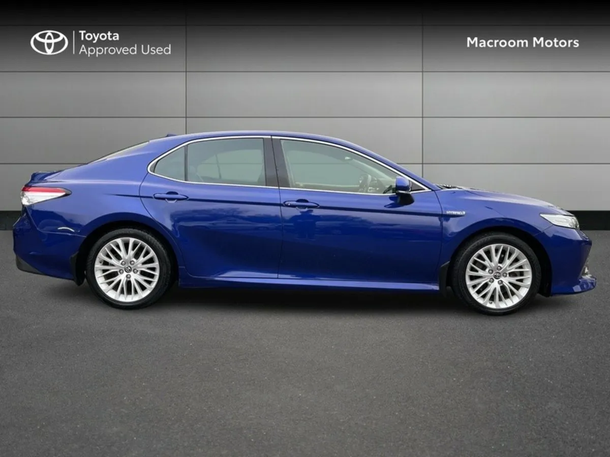 Toyota Camry END OF YEAR CLEARANCE SALE!!! HYBRID - Image 3