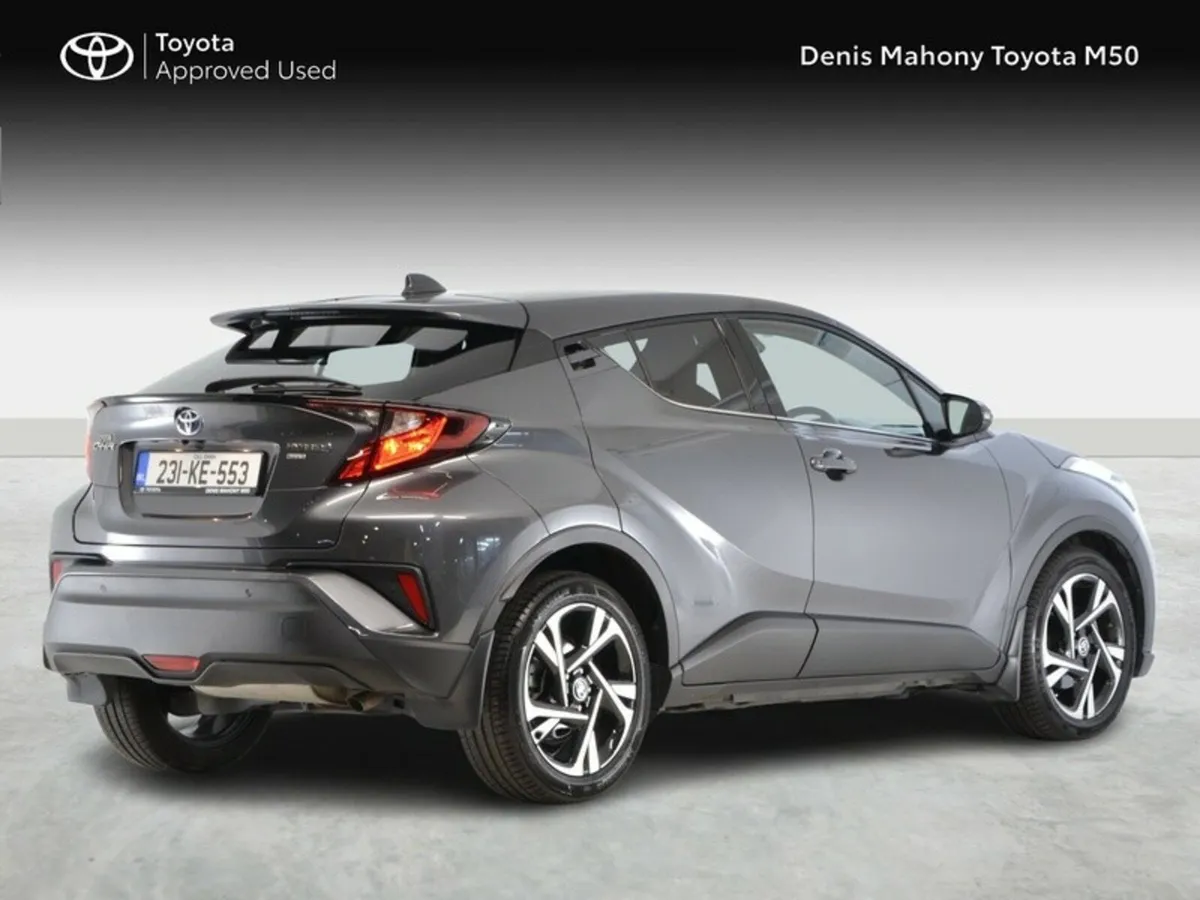 Toyota C-HR Hybrid Sport - Image 2
