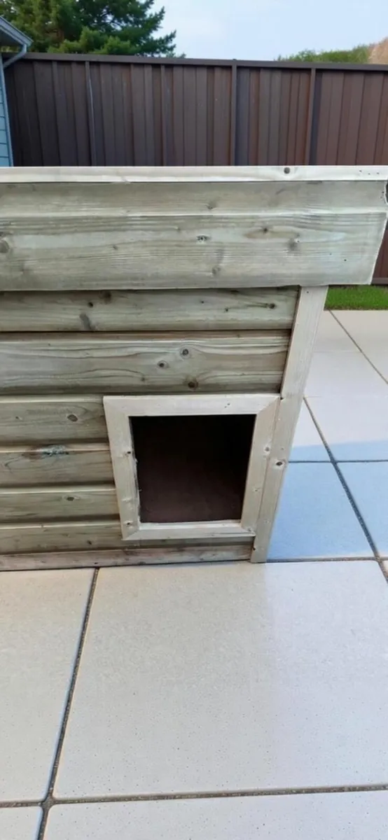 Insulated Dog House/box - Image 4