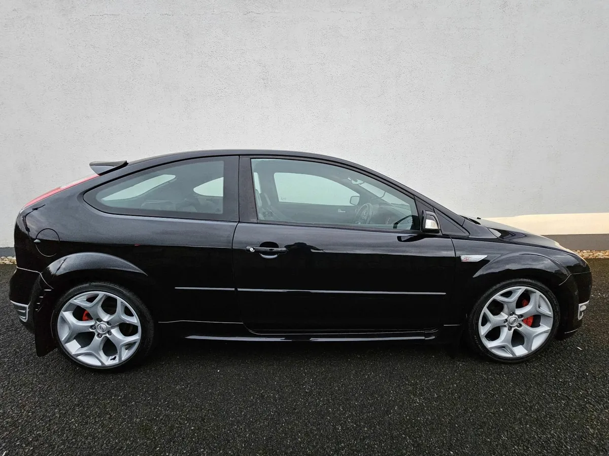 2007 Ford Focus ST - Image 4