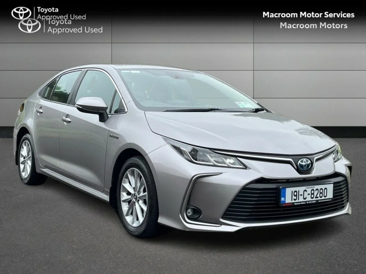 Toyota Corolla COROLLA HYBRID LUNA SAL - Image 1