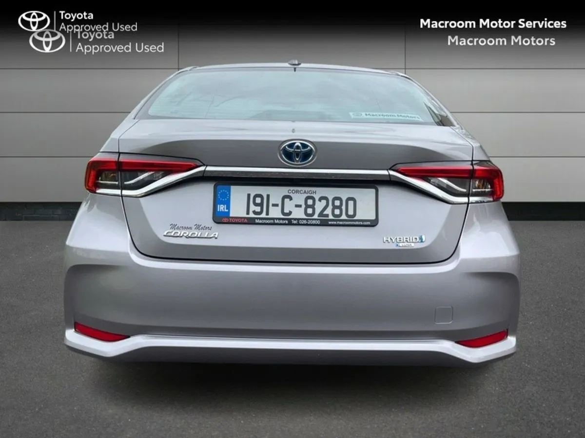 Toyota Corolla COROLLA HYBRID LUNA SAL - Image 4