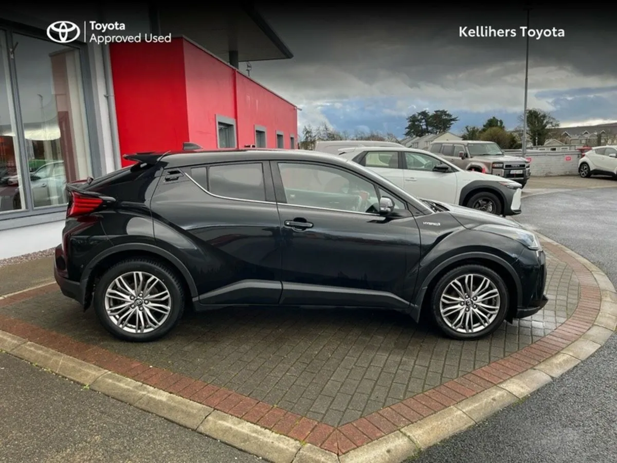 Toyota C-HR C-HR 1.8 HYBRID SOL - Image 3