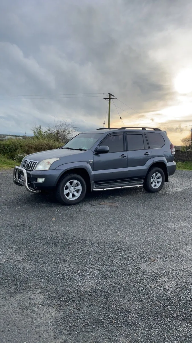 Toyota Land Cruiser - Image 1