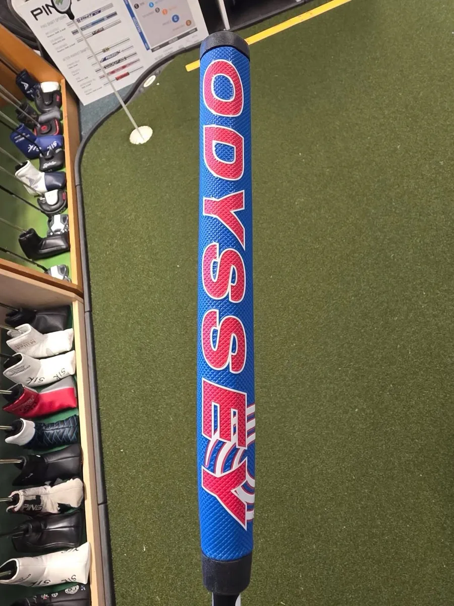 Like New Odyssey Triple Track Putter - Image 3