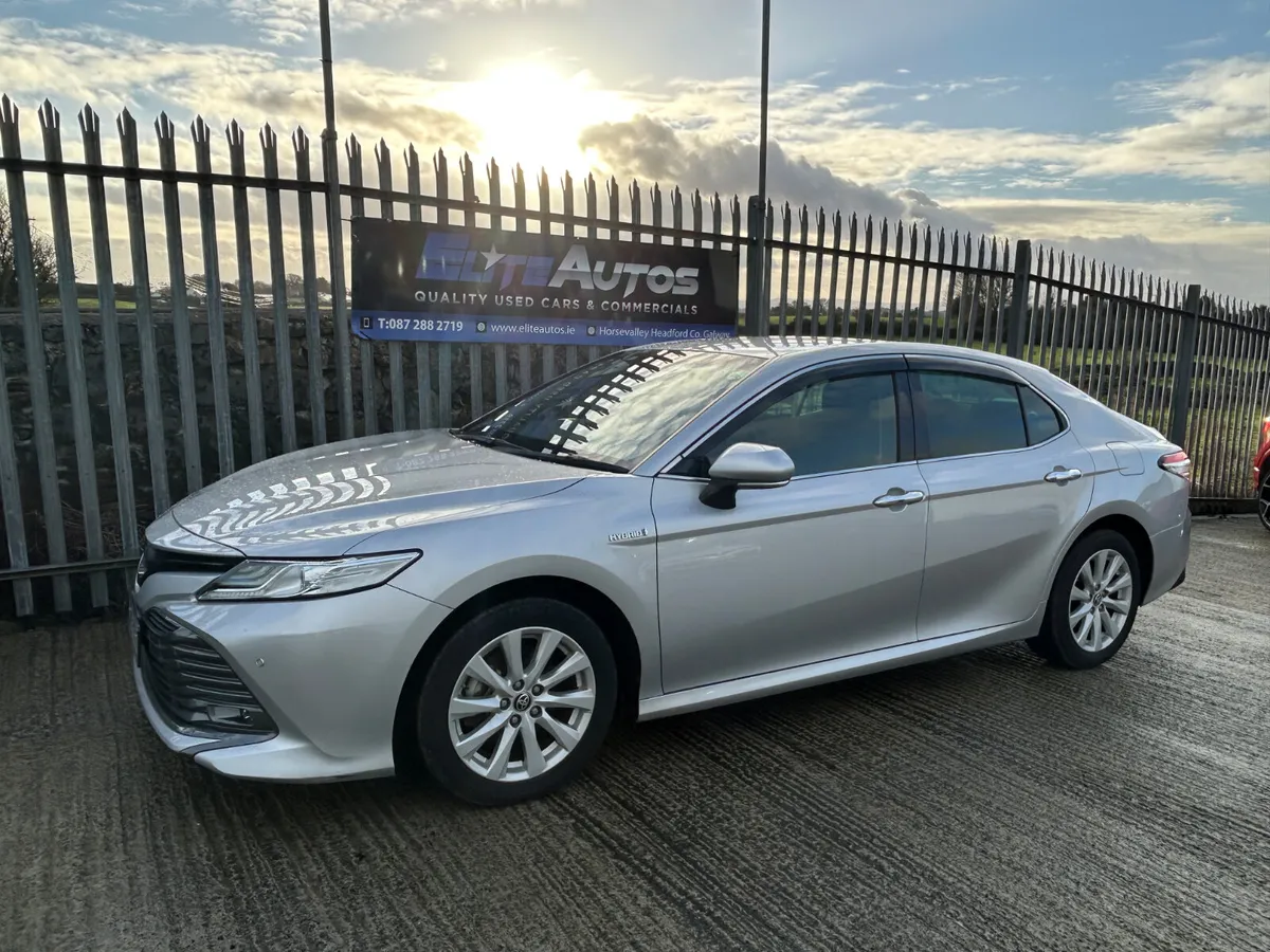 Toyota Camry Self Charging Hybrid 2020 - Image 3