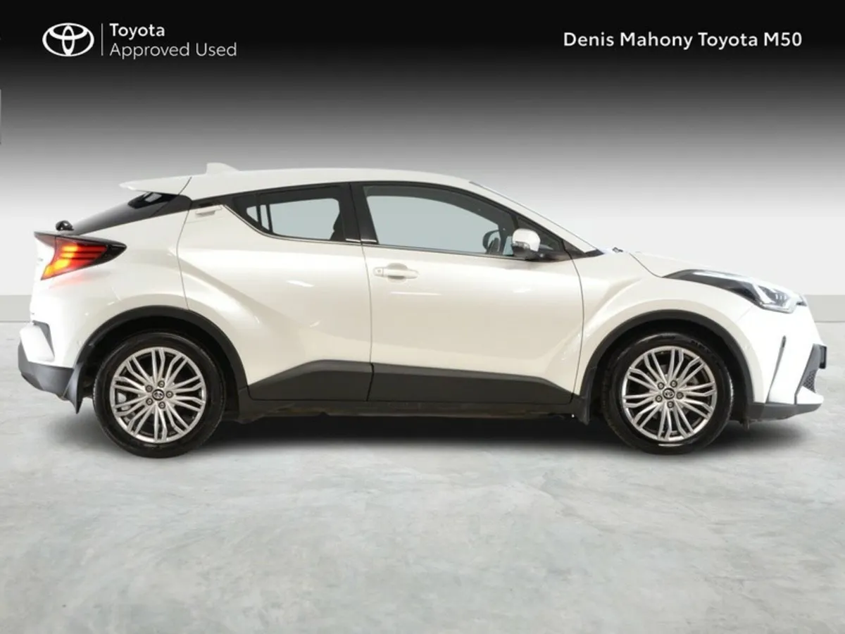 Toyota C-HR Hybrid SOL Auto - Image 3