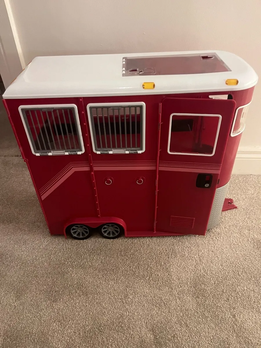 our generation horse  trailer and free horse s - Image 2