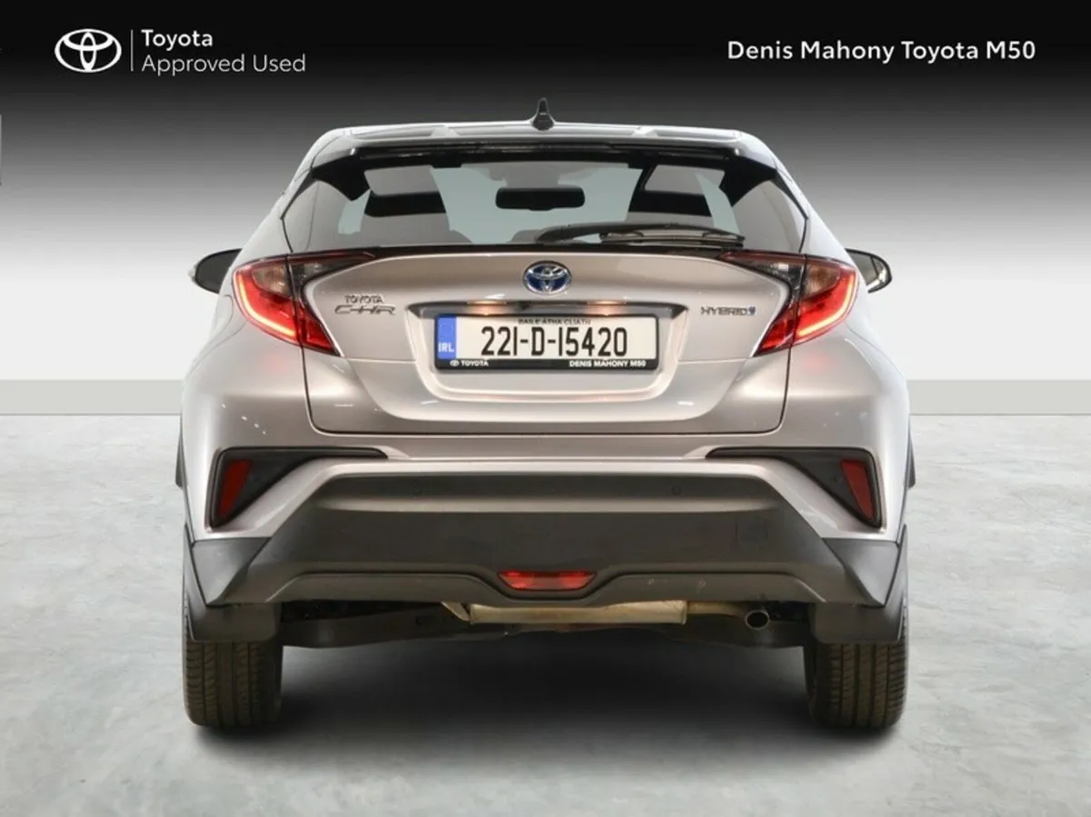 Toyota C-HR Hybrid Sport - Image 4