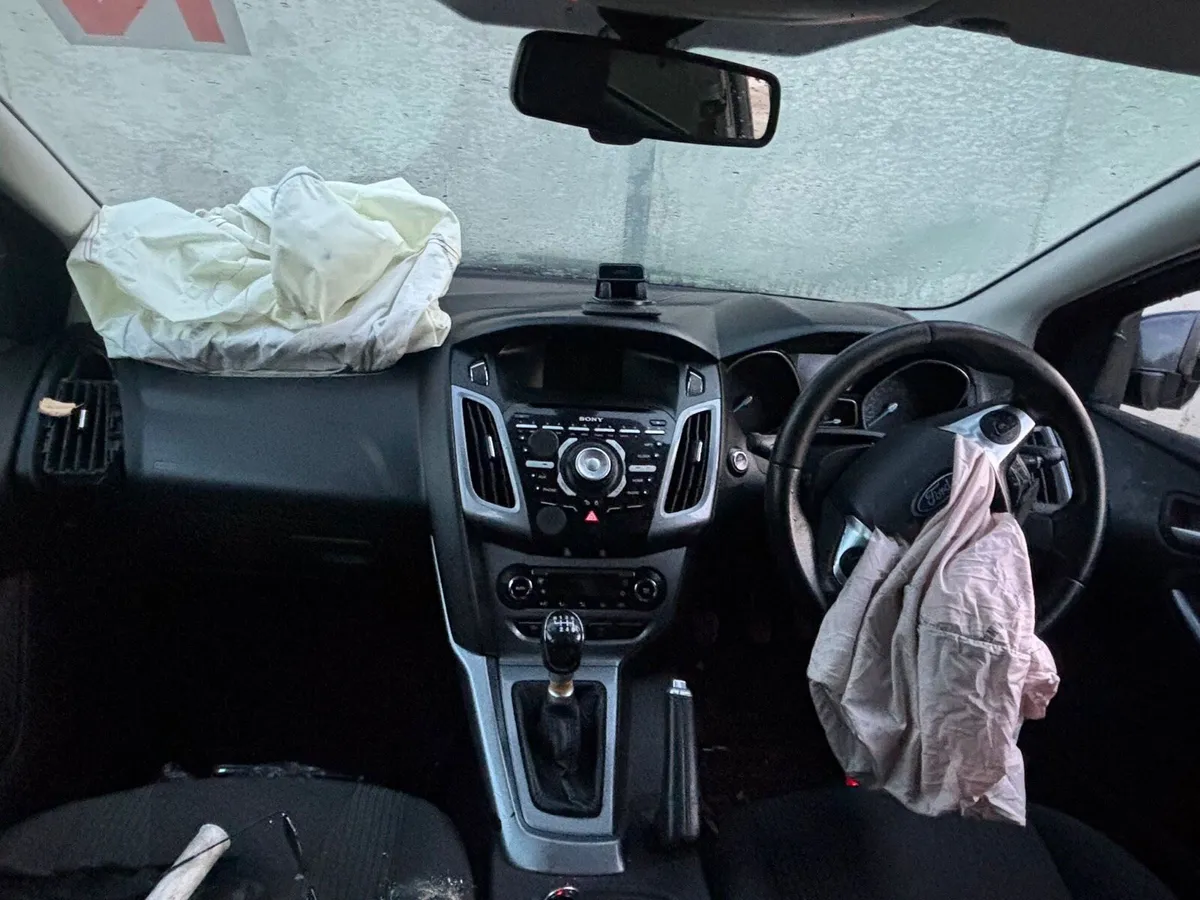 2012 ford focus parts - Image 2