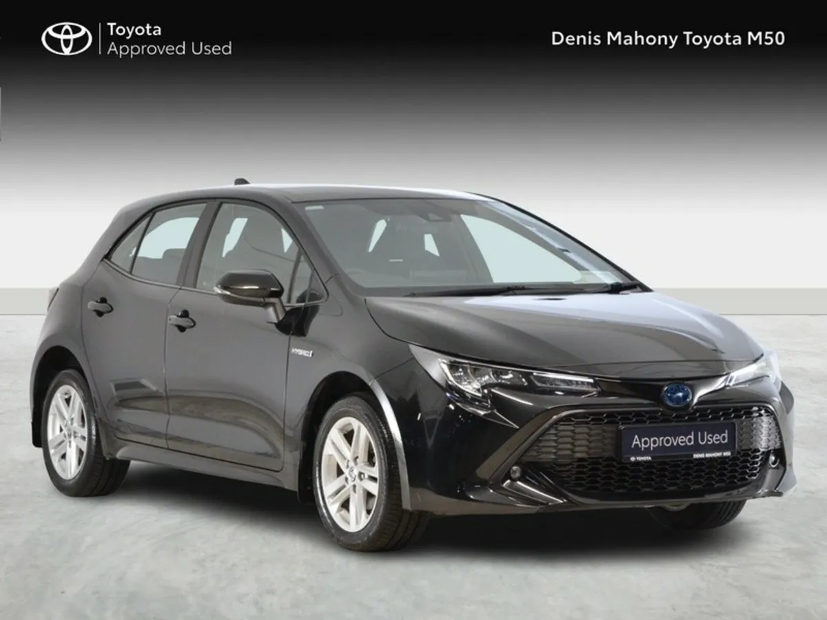 Toyota Corolla Hybrid Luna Hatchback Auto - Image 1