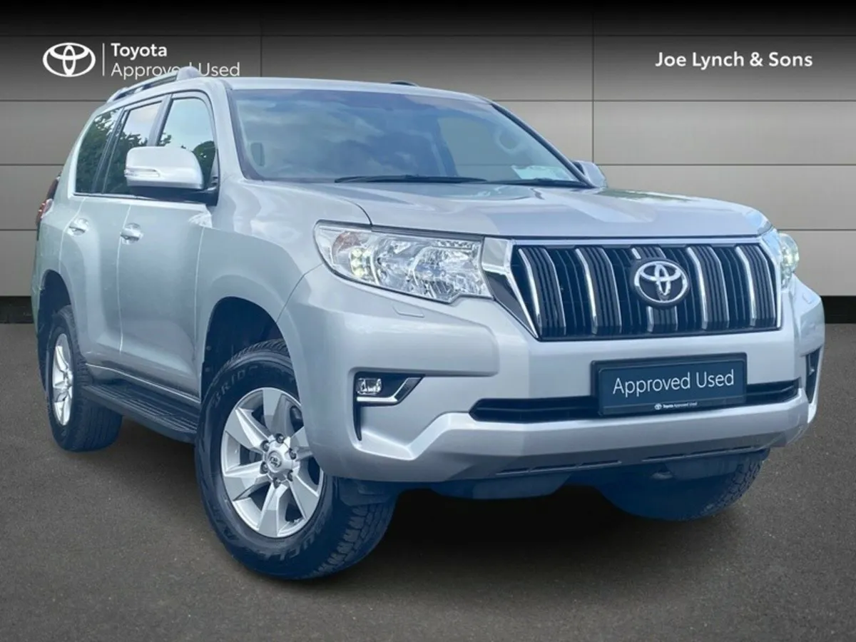 Toyota Land Cruiser LAND CRUISER LWB COMM A/T - Image 1