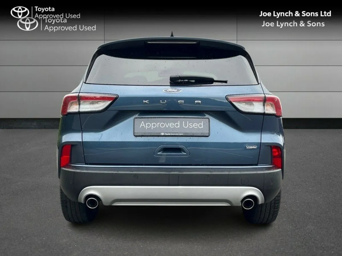 Ford Kuga TITANIUM 2.5 PHEV 4DR AUTO - Image 4