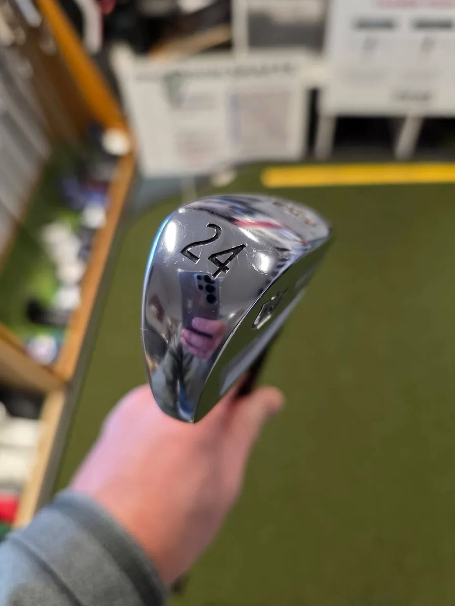 Wilson Staff Model Forged 4 Iron - Image 3
