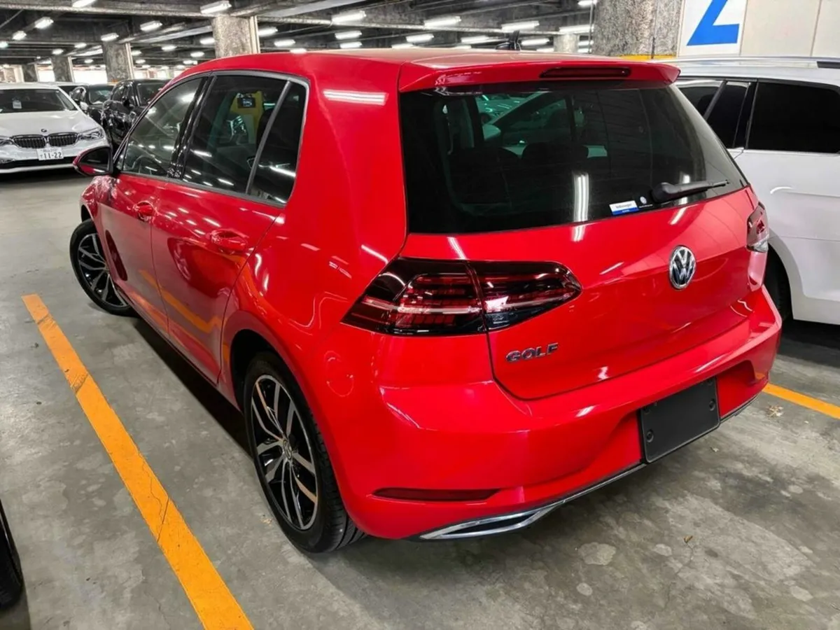 Volkswagen Golf AUTOMATIC 1.2L TSI - Image 2