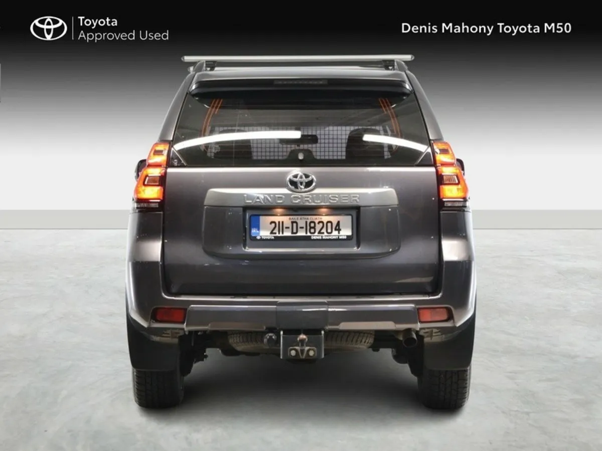 Toyota Land Cruiser LWB Commercial (VAT INCLUDED) - Image 4
