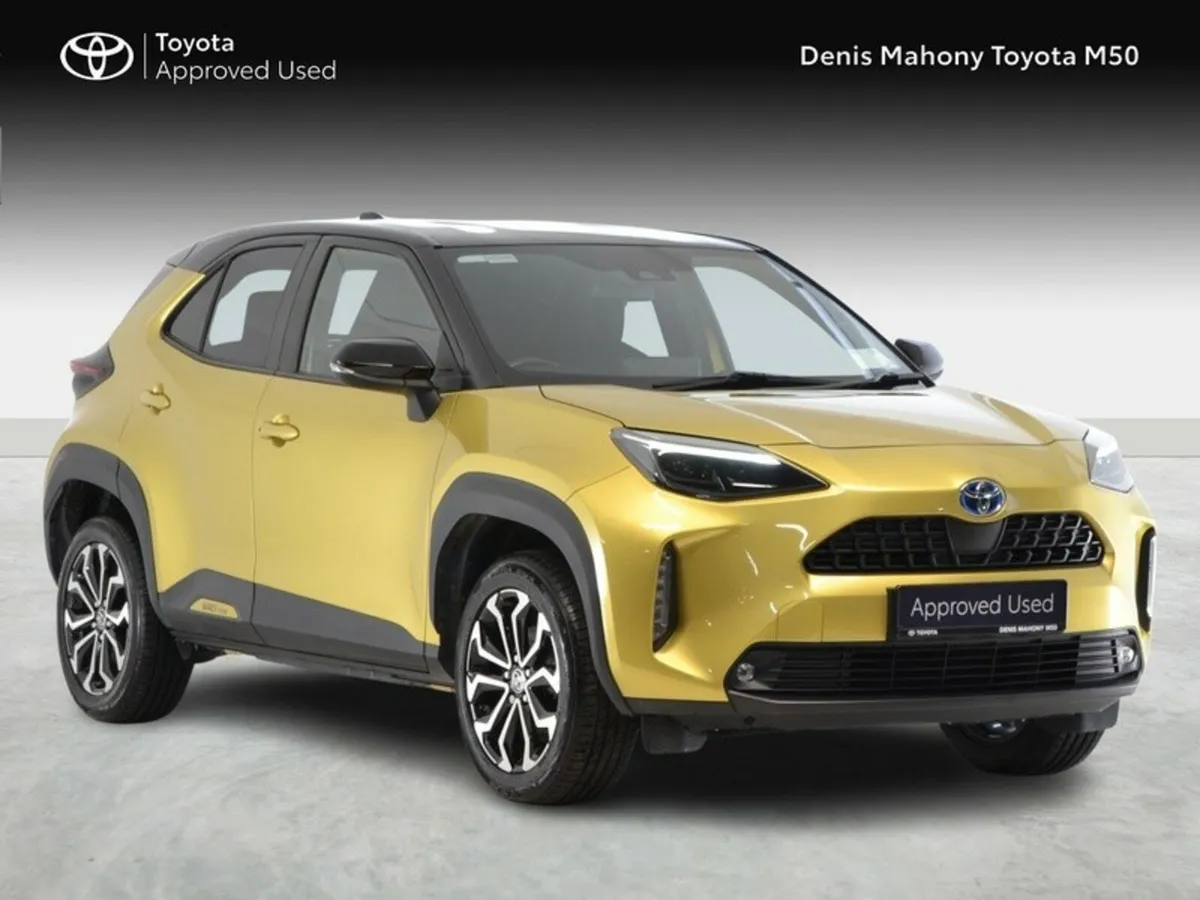 Toyota Yaris Cross Luna Sport Hybrid Auto - Image 1