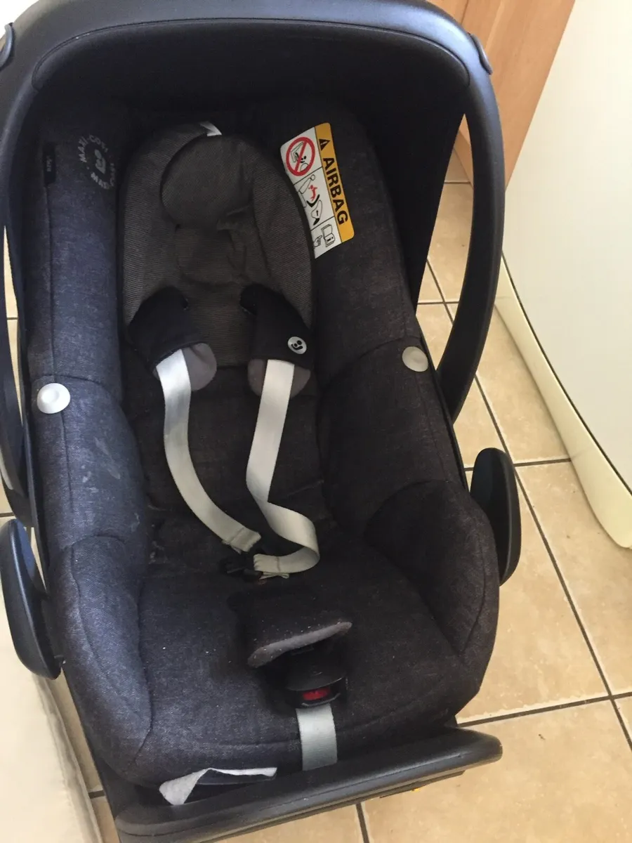 Maxi cosy car seat - Image 2