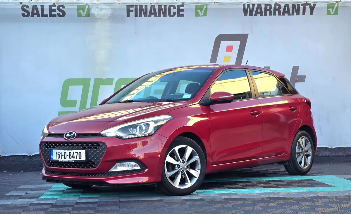 Hyundai i20 Deluxe Low Mileage 2016 1.2 Petrol - Image 2