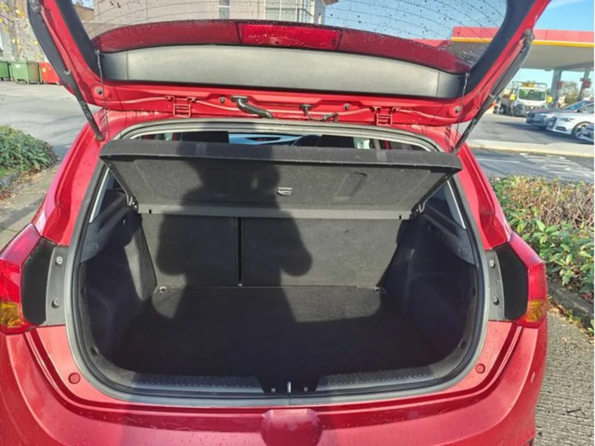 Kia Ceed WARRANTY/NEW NCT - Image 4