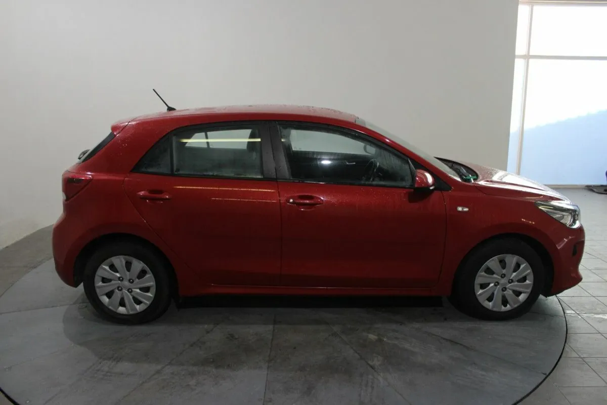 Kia Rio 1.25 L - Image 3