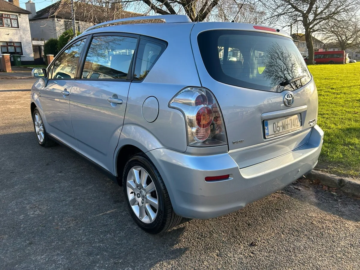 2005 Toyota Corolla Verso 1.6 Luna // One Owner - Image 4