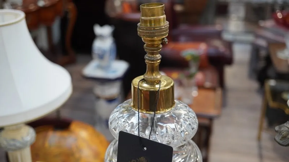 Vintage Waterford Crystal Table Lamp with Brass Base - Image 3