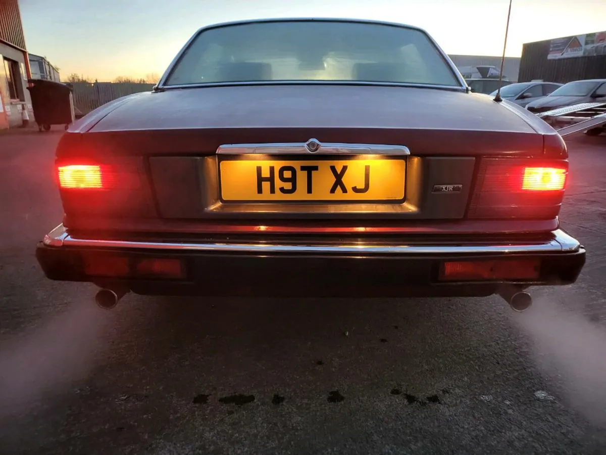 JAGUAR XJR 4 LITRE - Image 3