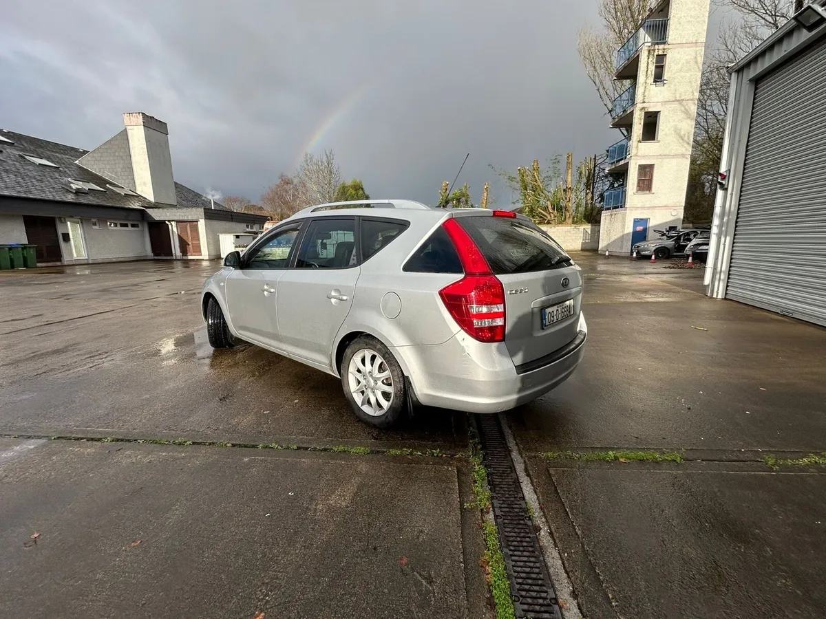 Kid Ceed Estate - Image 4