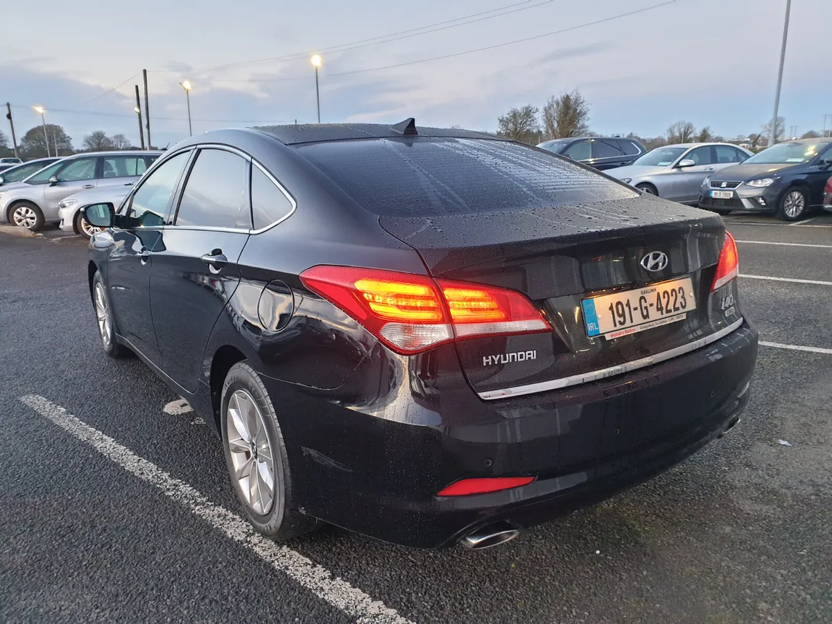 Hyundai i40 1.7CRDI SE NAV - Image 4