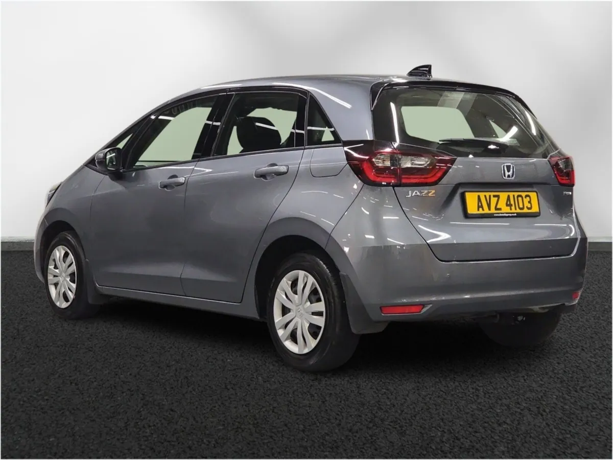 Honda Jazz Hatchback SE - Image 3