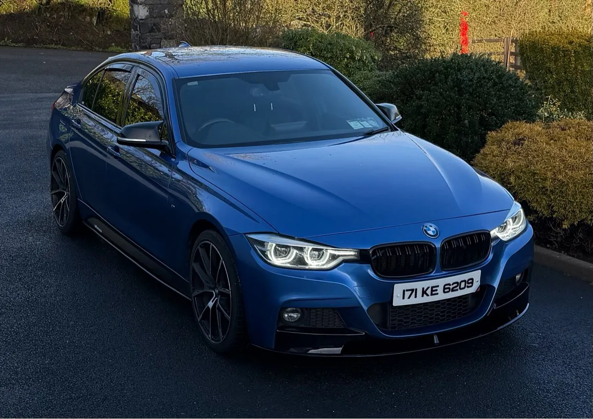 BMW 320d Shadow Edition M Sport - Image 1