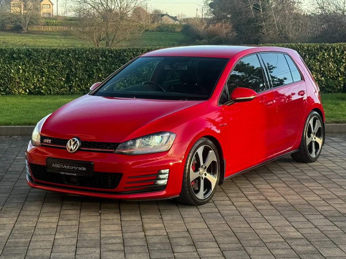 2014 Volkswagen Golf GTI Performance Pack - Image 2