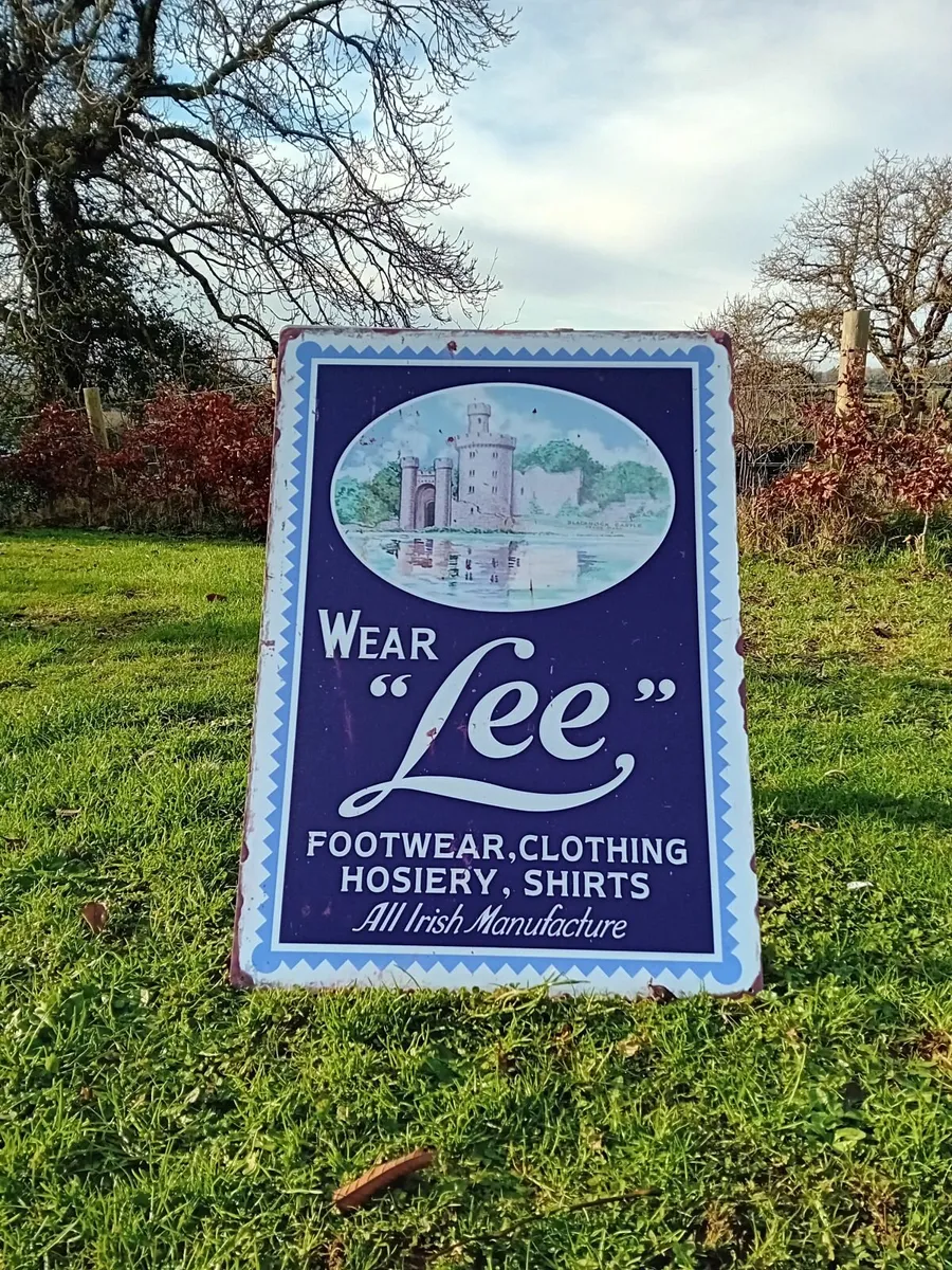 Lee Clothes Large Tin Sign - Image 2