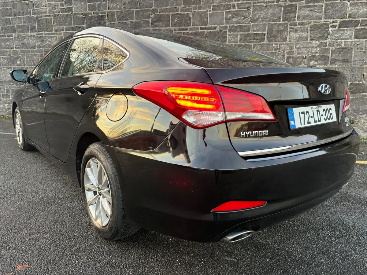 17 Hyundai i40  FSH! Trade ins welcome! - Image 2
