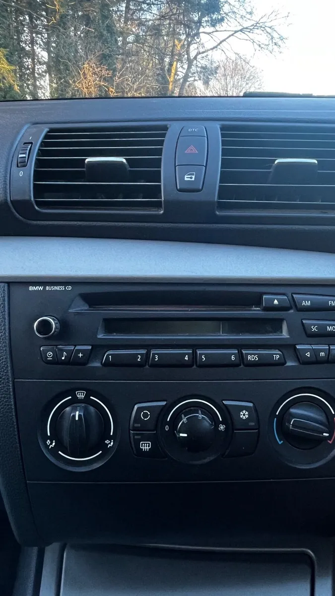 BMW 1-Series 2007 - Image 4