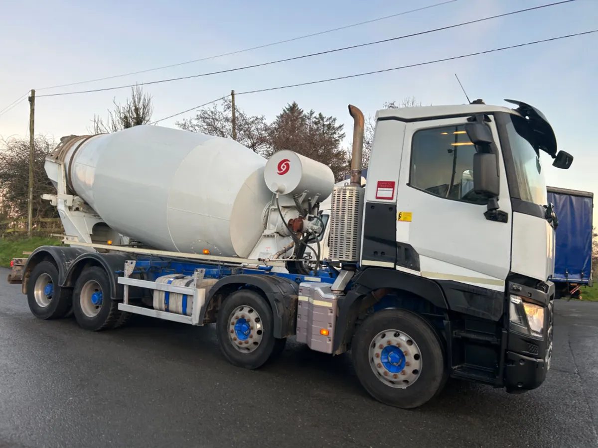 2015 Renault c430 8x4 concrete mixer - Image 4