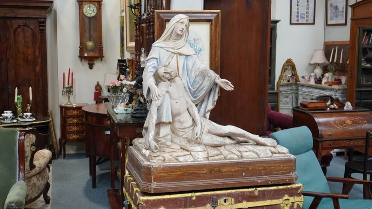 Large Pieta Religious Statue - Image 1