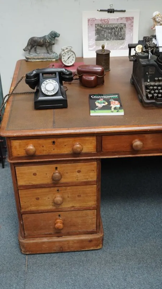 Antique Light Mahogany Partners Desk - Image 3