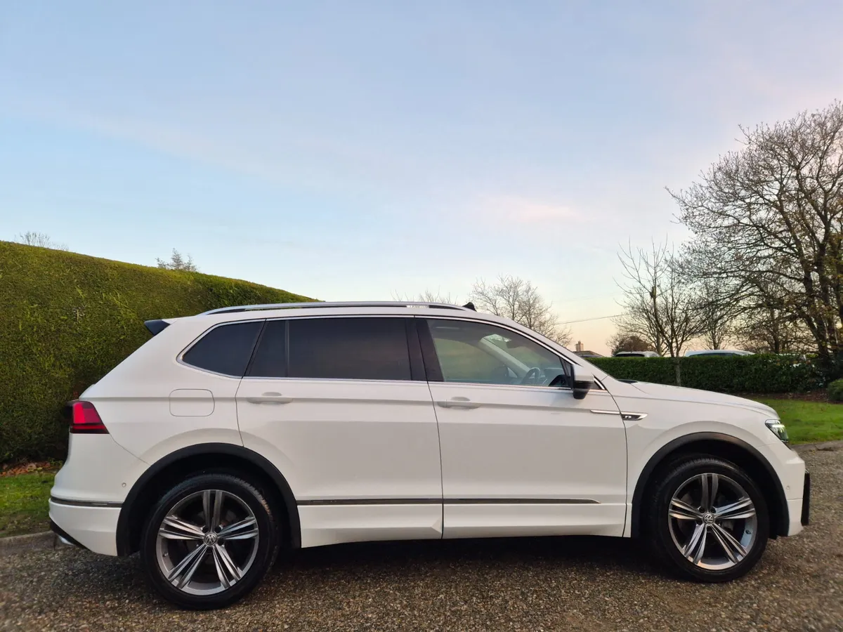 2020'VW TIGUAN ALL SPACE R-Line Dsg - Image 3