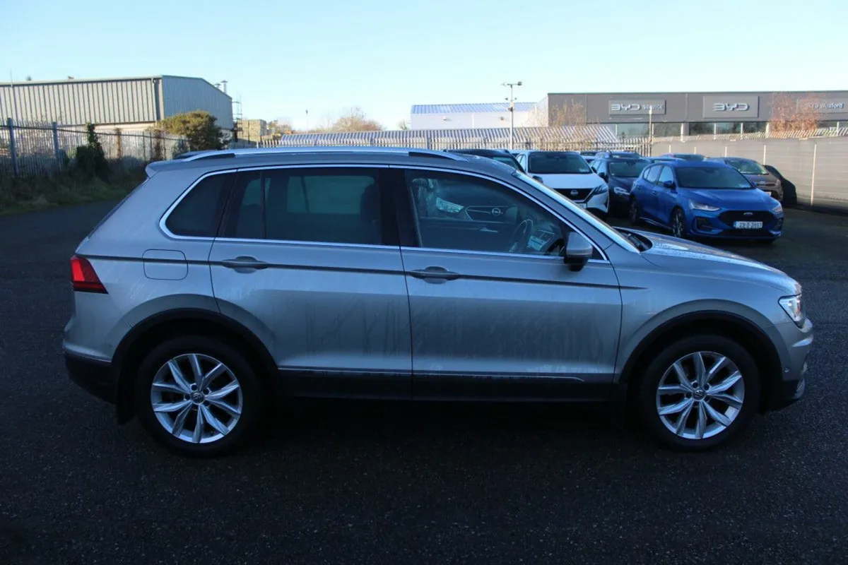Volkswagen Tiguan 2.0 TDI 150HP BMT 4WD Highline D - Image 3