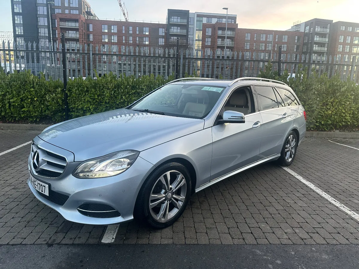 Mercedes-Benz E-Class 2014 - Image 2