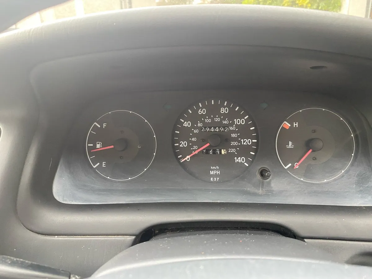 Corolla e10 saloon - Image 3