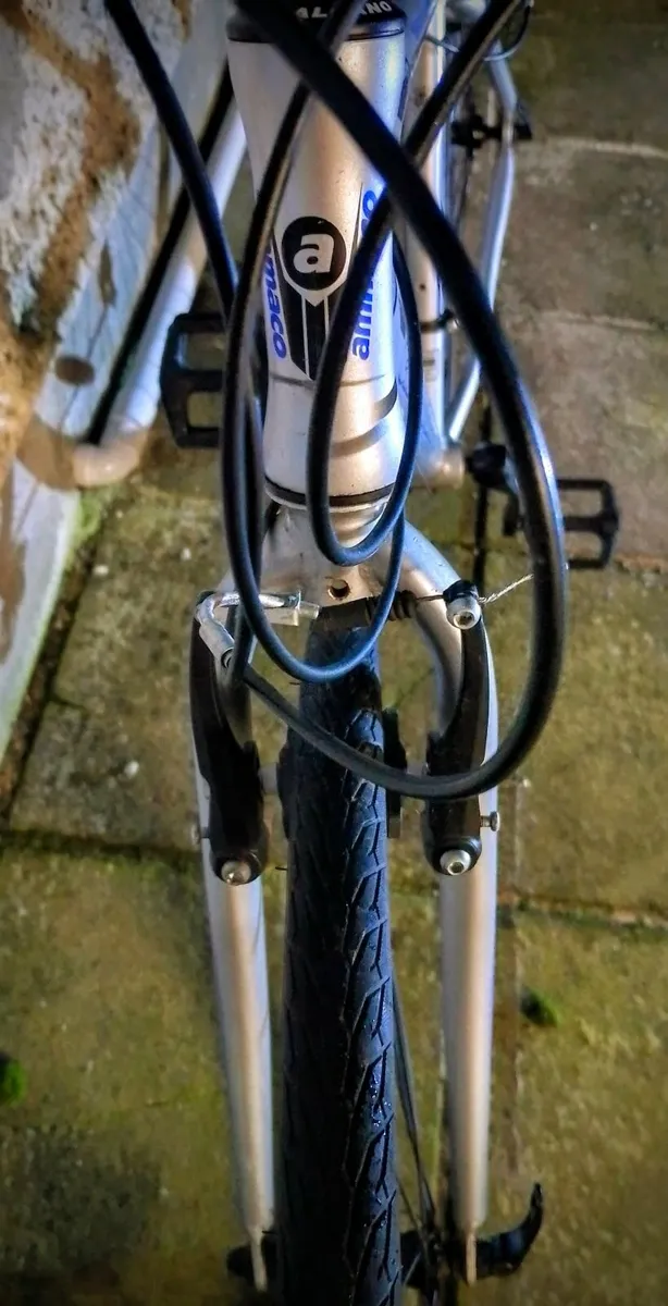 Ammaco CS 300 Road bike - Image 3