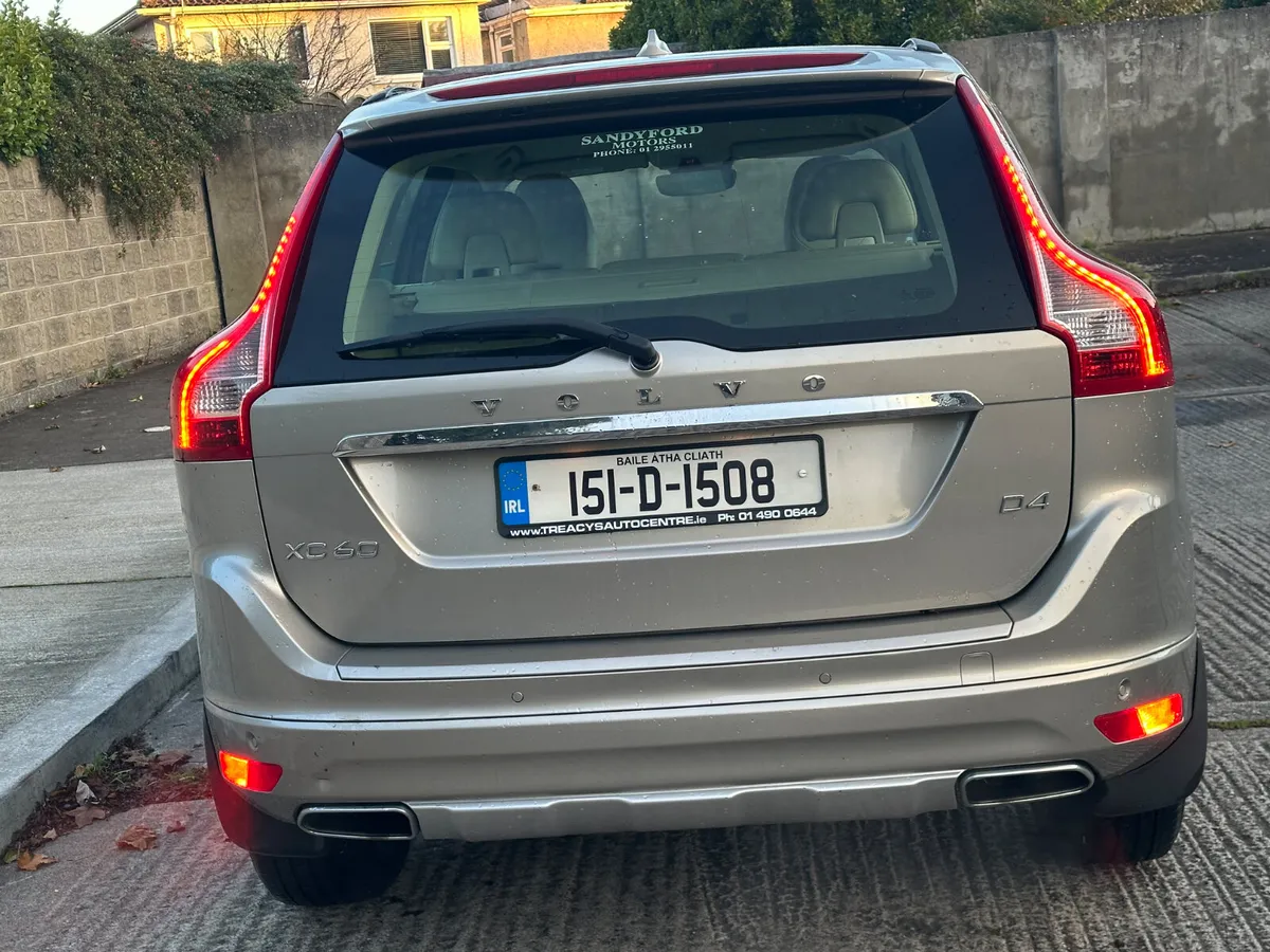 VOLVO XC60 DIESEL D4 AUTOMATIC LOW KMS. - Image 3